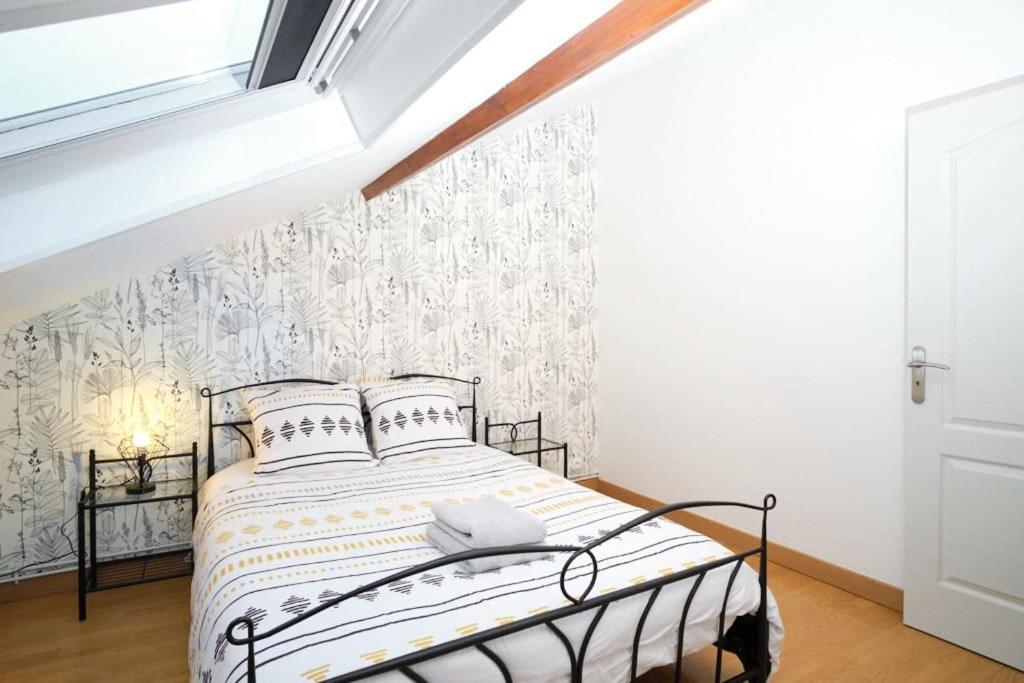 Maison 2 Chambres, Jardin Rethel Bagian luar foto