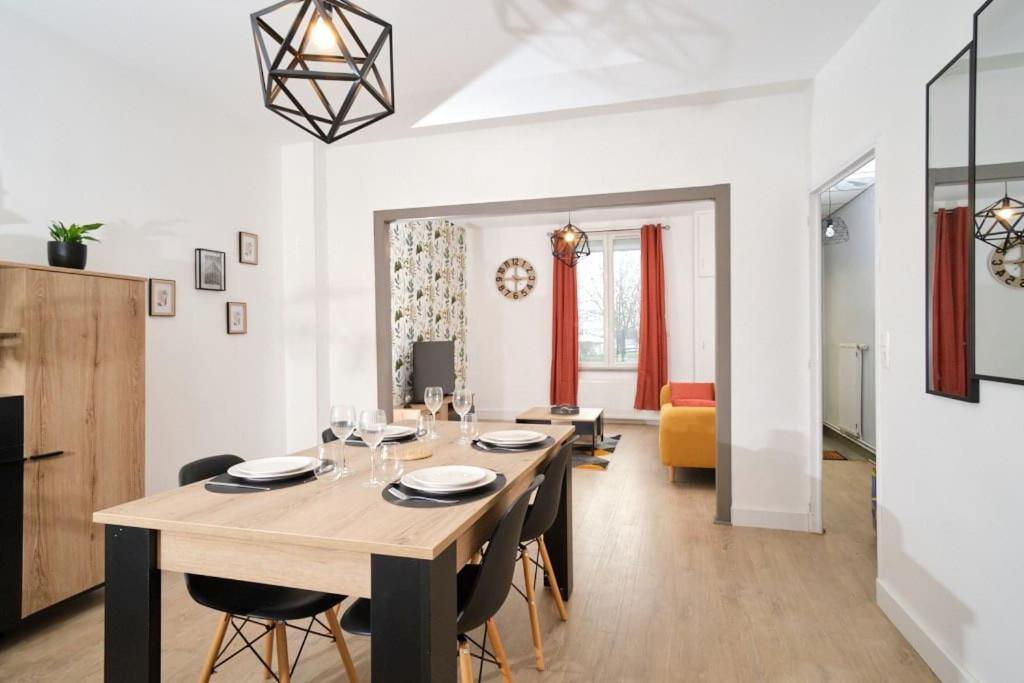 Maison 2 Chambres, Jardin Rethel Bagian luar foto